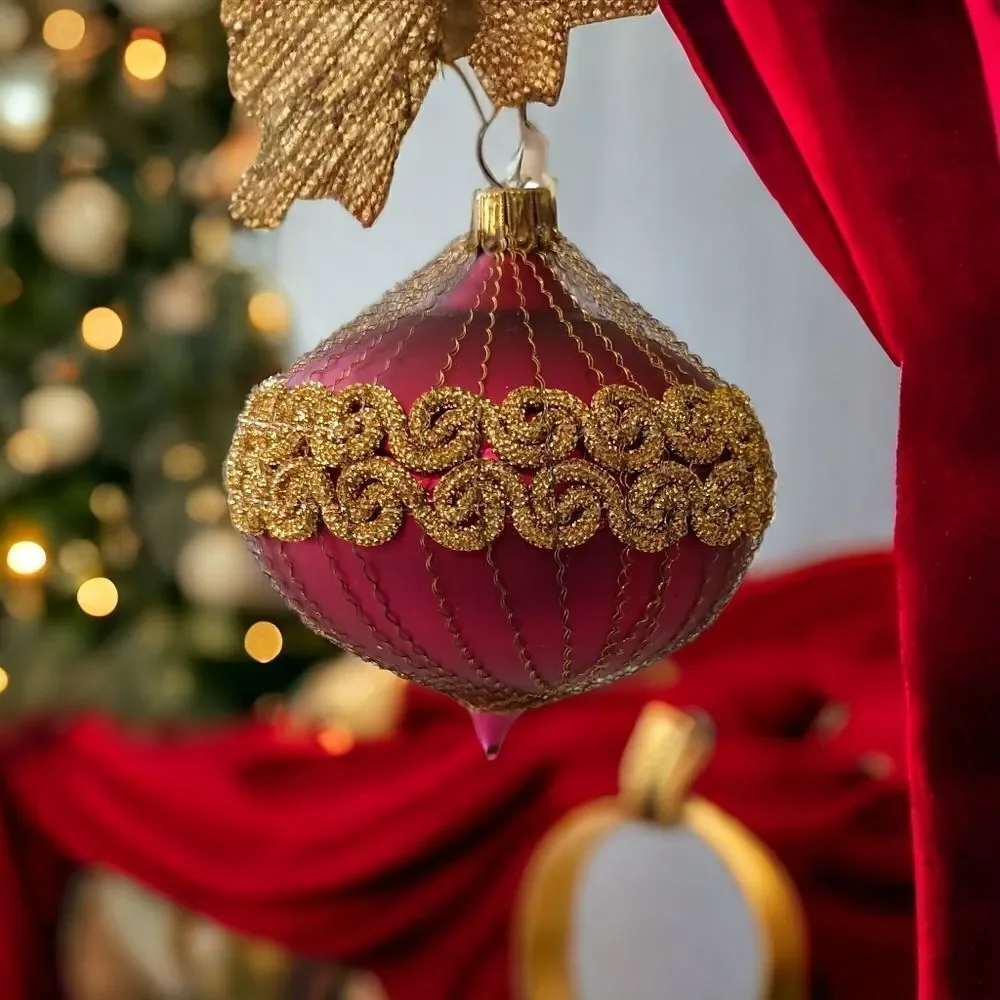 Hand Blown Glass Onion Shaped Ornament Fine Gold Chain Wrapped Victorian Germany